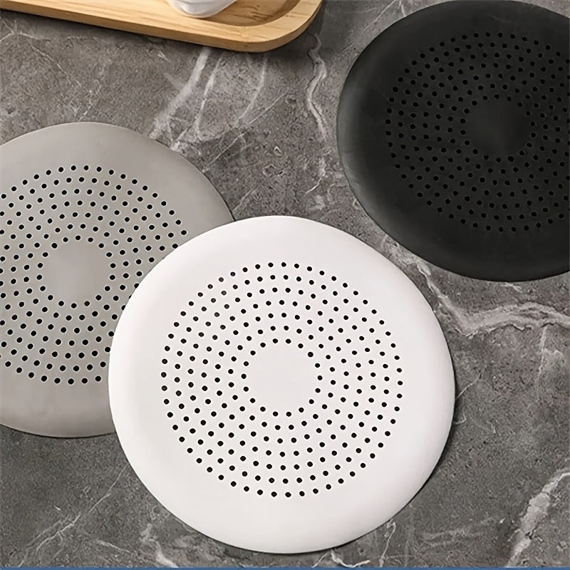 1pc Silicone Hair Catcher Shower Drain Cover - Effective Clog Prevention, Easy to Clean, Long-Lasting Deodorizing Filter for Kitchen and Bathroom Sinks, Bathtubs, Bathroom Essentials | Round Drain Cover | Silicone Construction